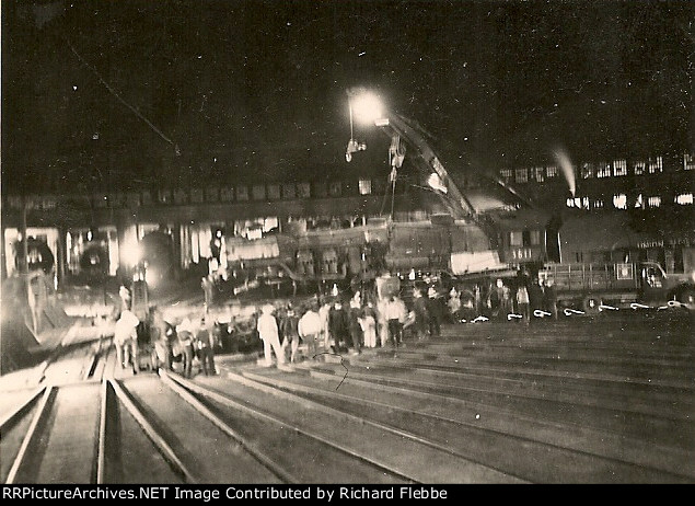 UP 3611   2-8-8-0   in the turntable